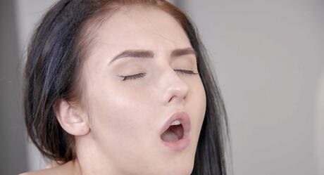 Gracile russian young Crystal Greenvelle rammed in the ass 